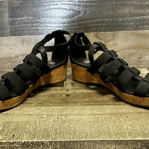 Eileen Fisher black strappy gladiator cork wedge sandal size 9.5 - Picture 7 of 9